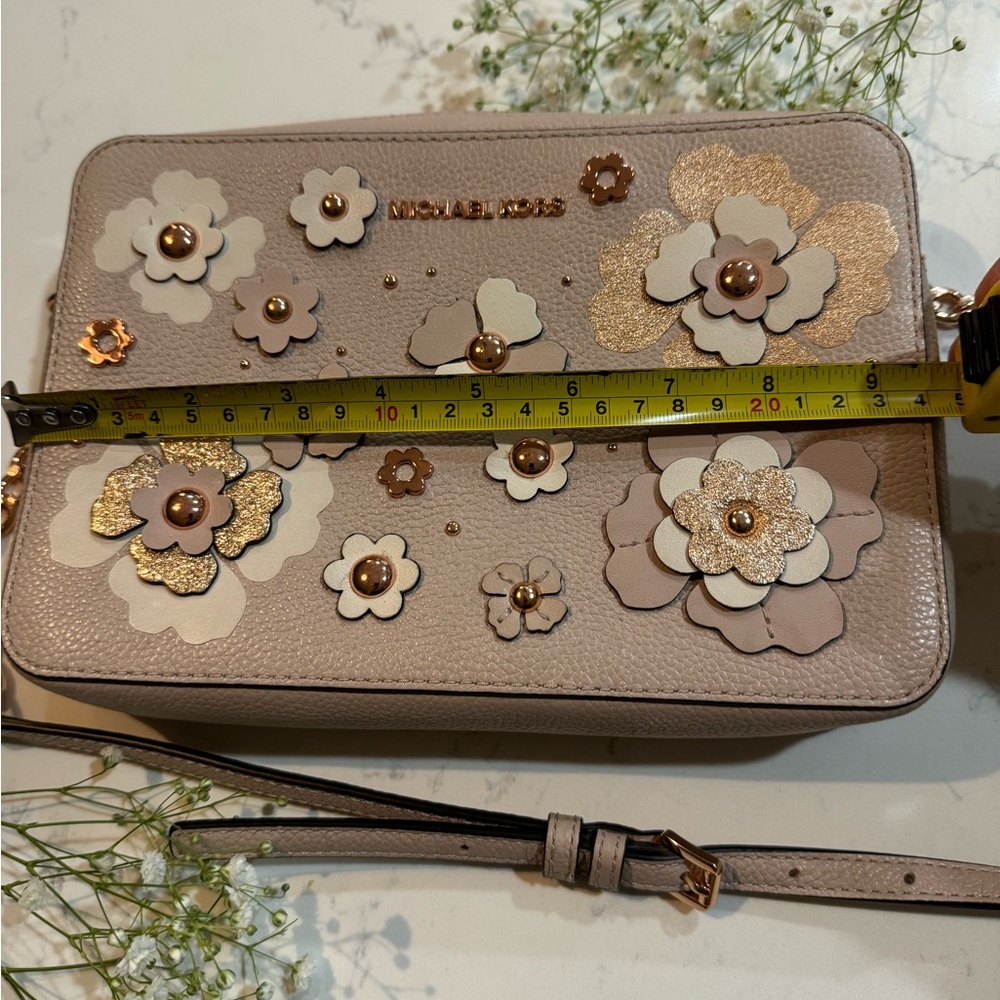 Michael Kors Floral Embellished Beige Crossbody Bag - Picture 2 of 12